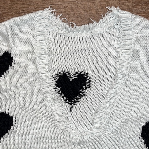 Wildfox Palmetto Heart Crop Sweater - Picture 9 of 14